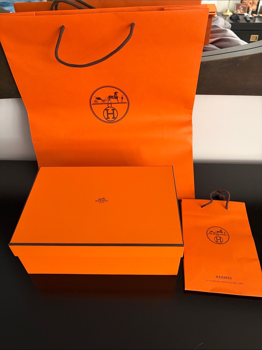Hermes box and ribbon, large and small shopping bag